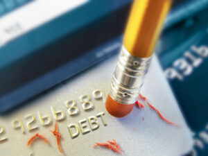 Credit card balances increase in first quarter as mortgage market slows